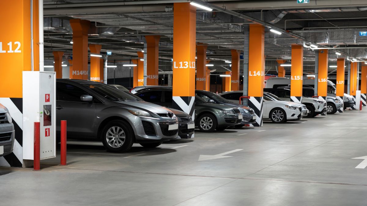 Wacana Baru 2027: Pemerintah Bakal Gabungkan Biaya Parkir Setahun dalam Tagihan STNK!