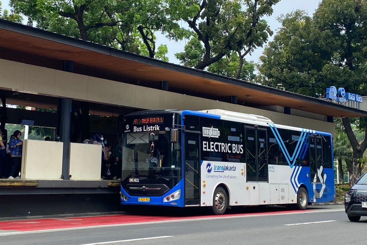 Kabar Gembira! Mulai 19 Februari, Penumpang Boleh Buka Puasa di Dalam Armada Transjakarta