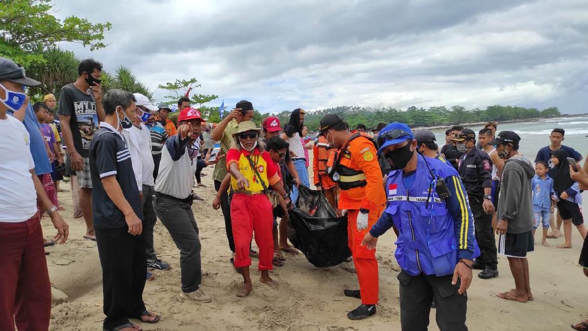 Nekat Berenang di Area Terlarang, Wisatawan Asal Jakarta Tewas Terseret Arus Pantai Lebak