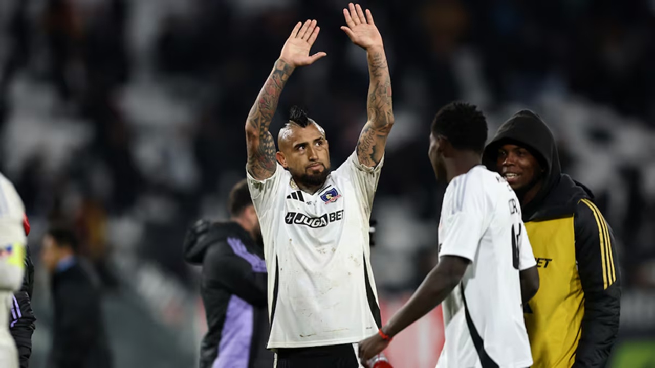 Berani! Arturo Vidal Klaim Dirinya Lebih Baik daripada Xabi Alonso