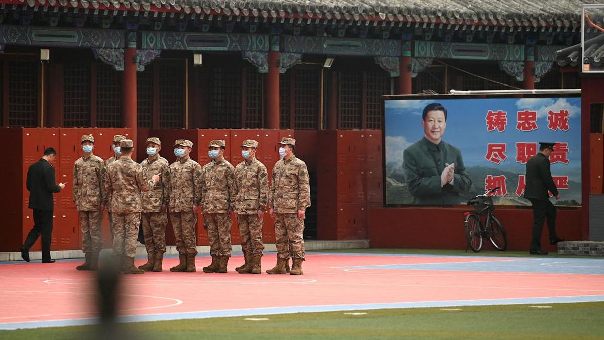 Langkah Tegap Militer Tiongkok di Aula Besar Rakyat: Tandai Pembukaan Agenda Politik Terbesar CPPCC