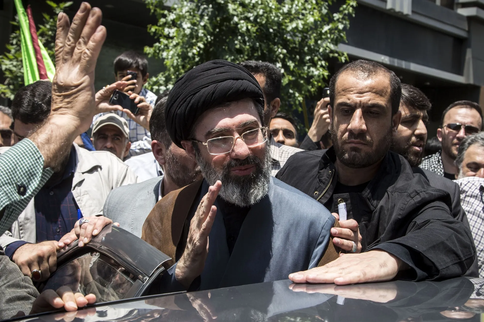 Langkah Besar Teheran: Mojtaba Khamenei Resmi Masuk Bursa Pemimpin Tertinggi Iran!