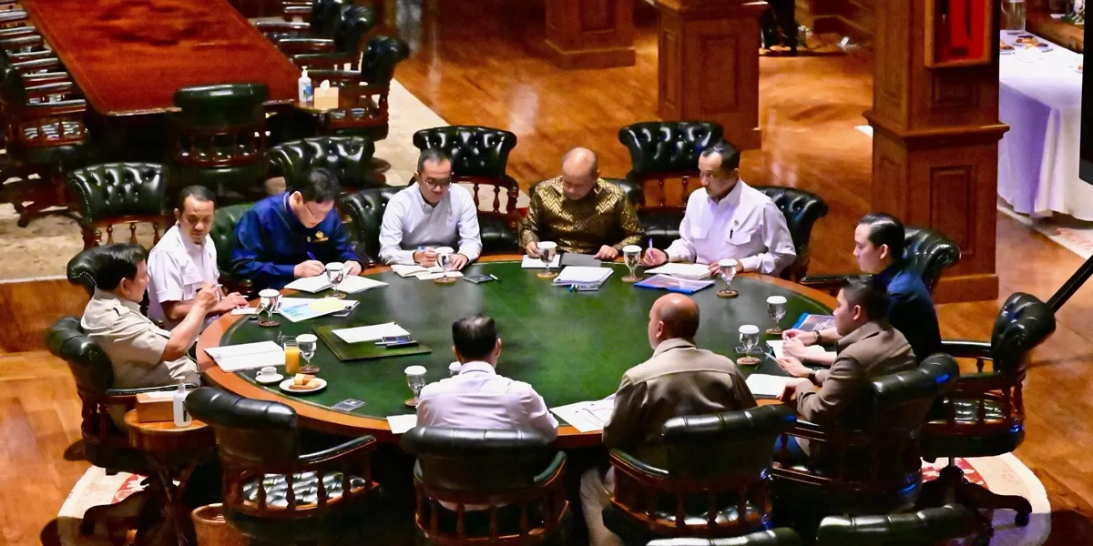 Prabowo Kumpulkan Menteri Kebijakan Energi